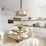 Apartamenty Lighthouse - Kasprowicza 100